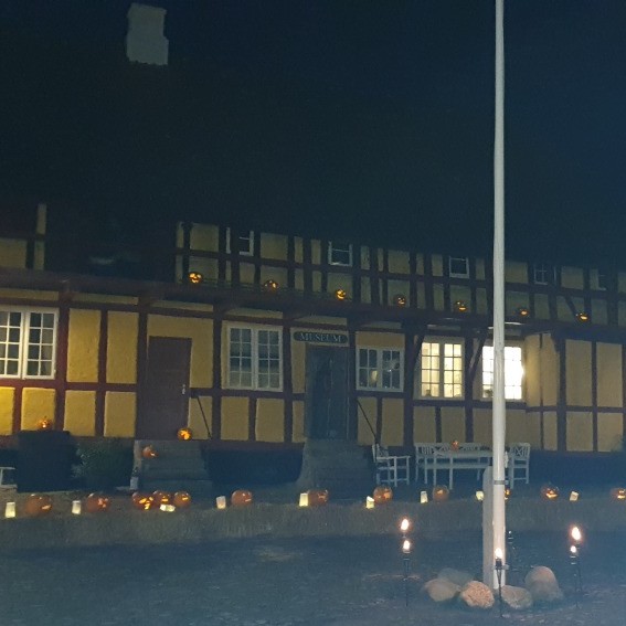 haloween på museet